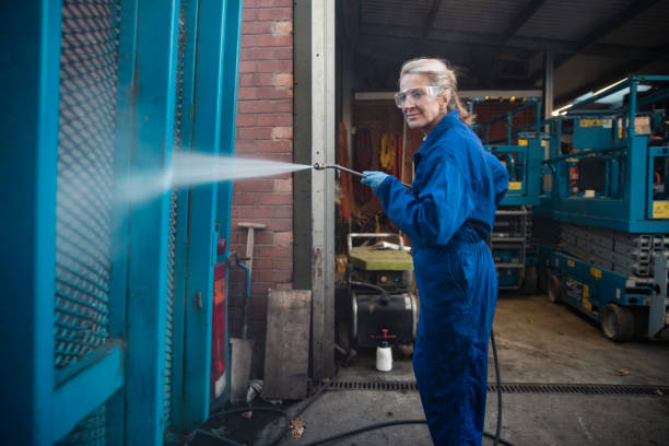 Best Factory Floor Cleaning  in Auburndale, FL
